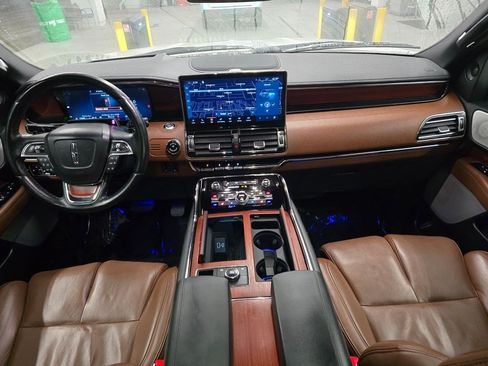 Used 2023 Lincoln Navigator L Reserve AWD/4WD image 43