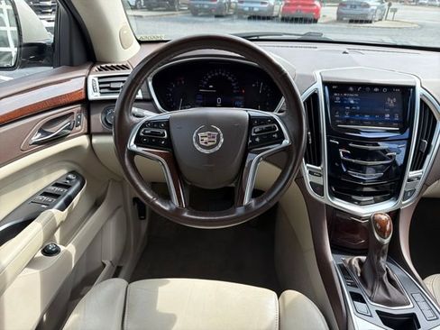 Used 2015 Cadillac SRX Performance w/ Driver Awareness Package image 16