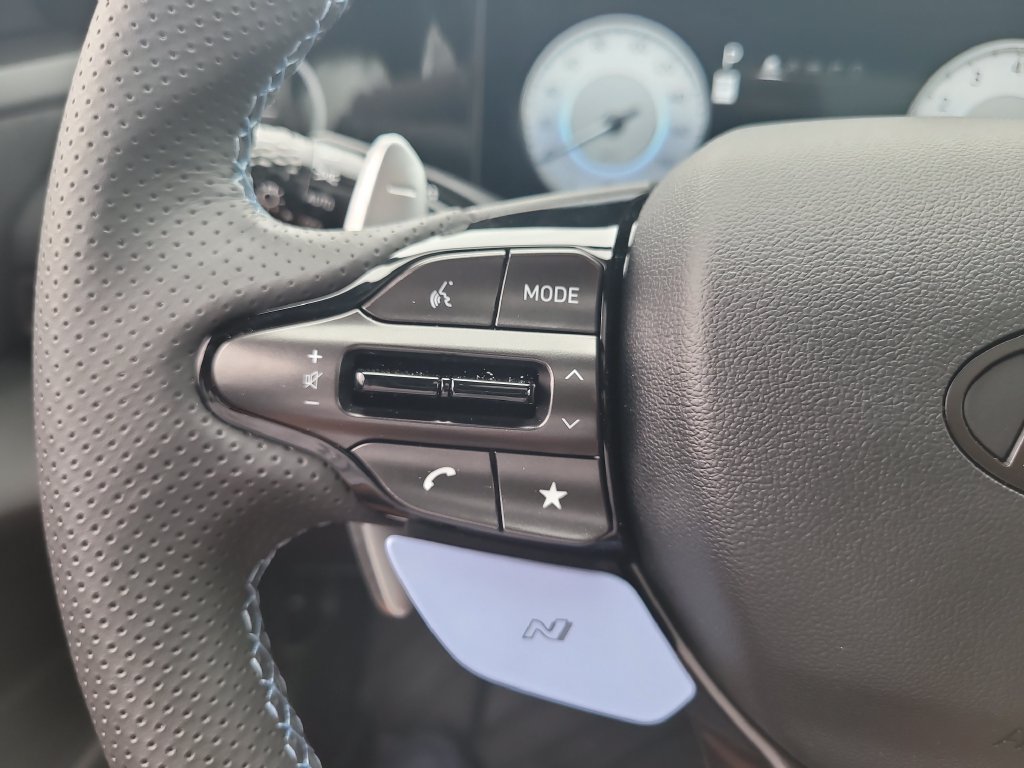 Used 2026 Hyundai Elantra N FWD image 29