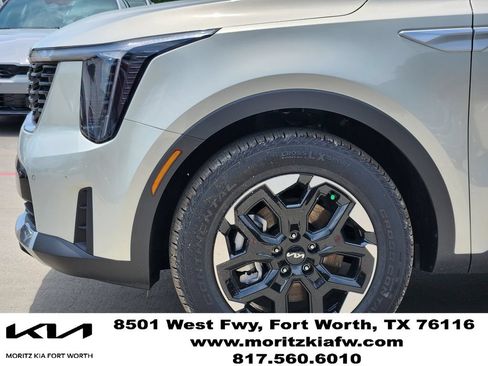 New 2026 Kia Sorento S w/ S Panoramic Sunroof Package FWD image 6