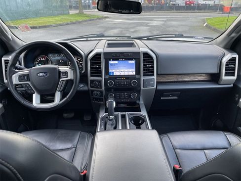 Used 2019 Ford F150 Lariat image 21
