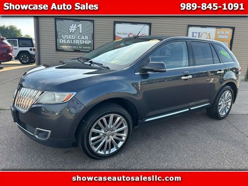 Used 2013 Lincoln MKX AWD image 1