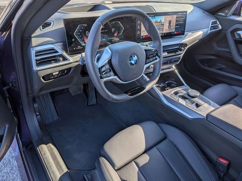 Used 2025 BMW 230i xDrive Coupe w/ Premium Package image 9