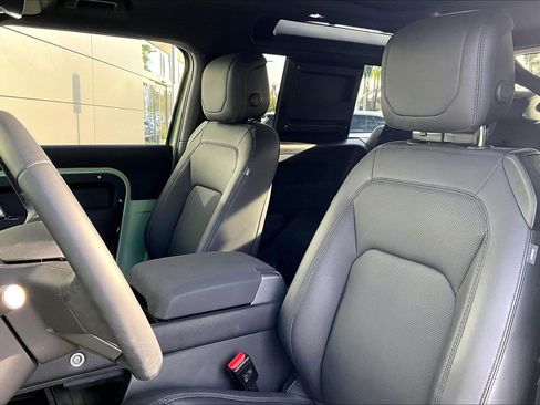 Used 2023 Land Rover Defender 110 75th Limited Edition image 25