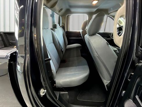 Used 2018 RAM 1500 Tradesman AWD/4WD image 25