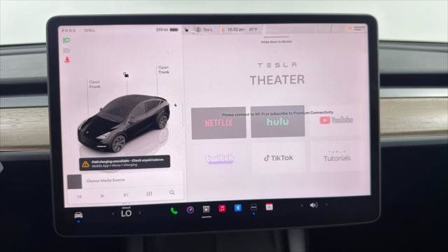 Used 2024 Tesla Model Y Long Range RWD image 31