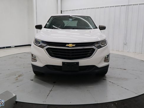 Used 2019 Chevrolet Equinox LS image 11