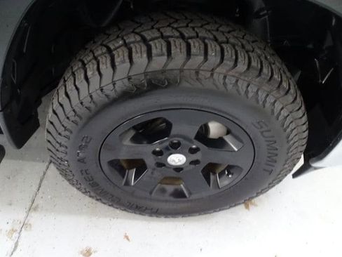 Used 2019 RAM 1500 Big Horn image 30