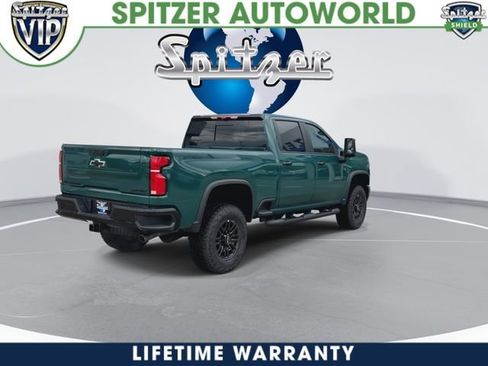 New 2026 Chevrolet Silverado 2500 ZR2 w/ LPO, Dark Essentials Package AWD/4WD image 8