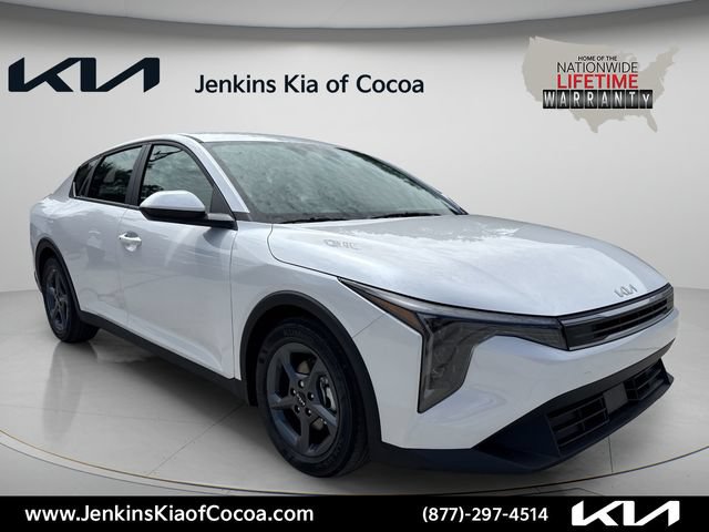 New 2026 Kia K4 FWD image 1