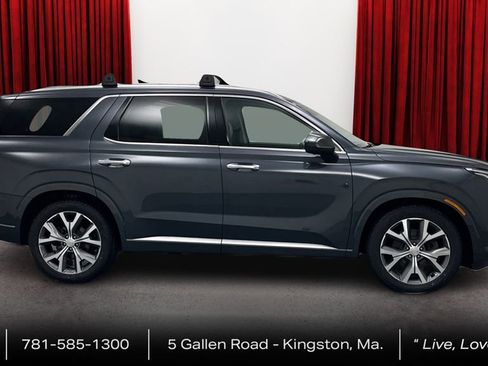 Used 2021 Hyundai Palisade Limited image 4
