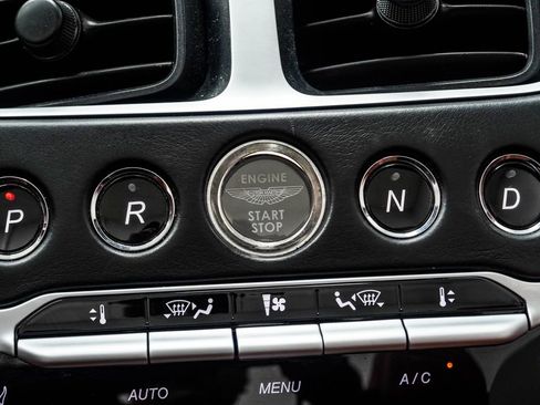 Used 2019 Aston Martin DB11 Volante RWD image 34