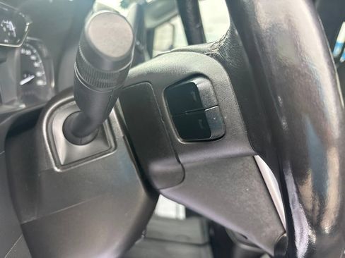 Used 2021 GMC Sierra 1500 SLE AWD/4WD image 25
