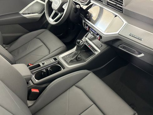 New 2025 Audi Q3 2.0T Premium image 15