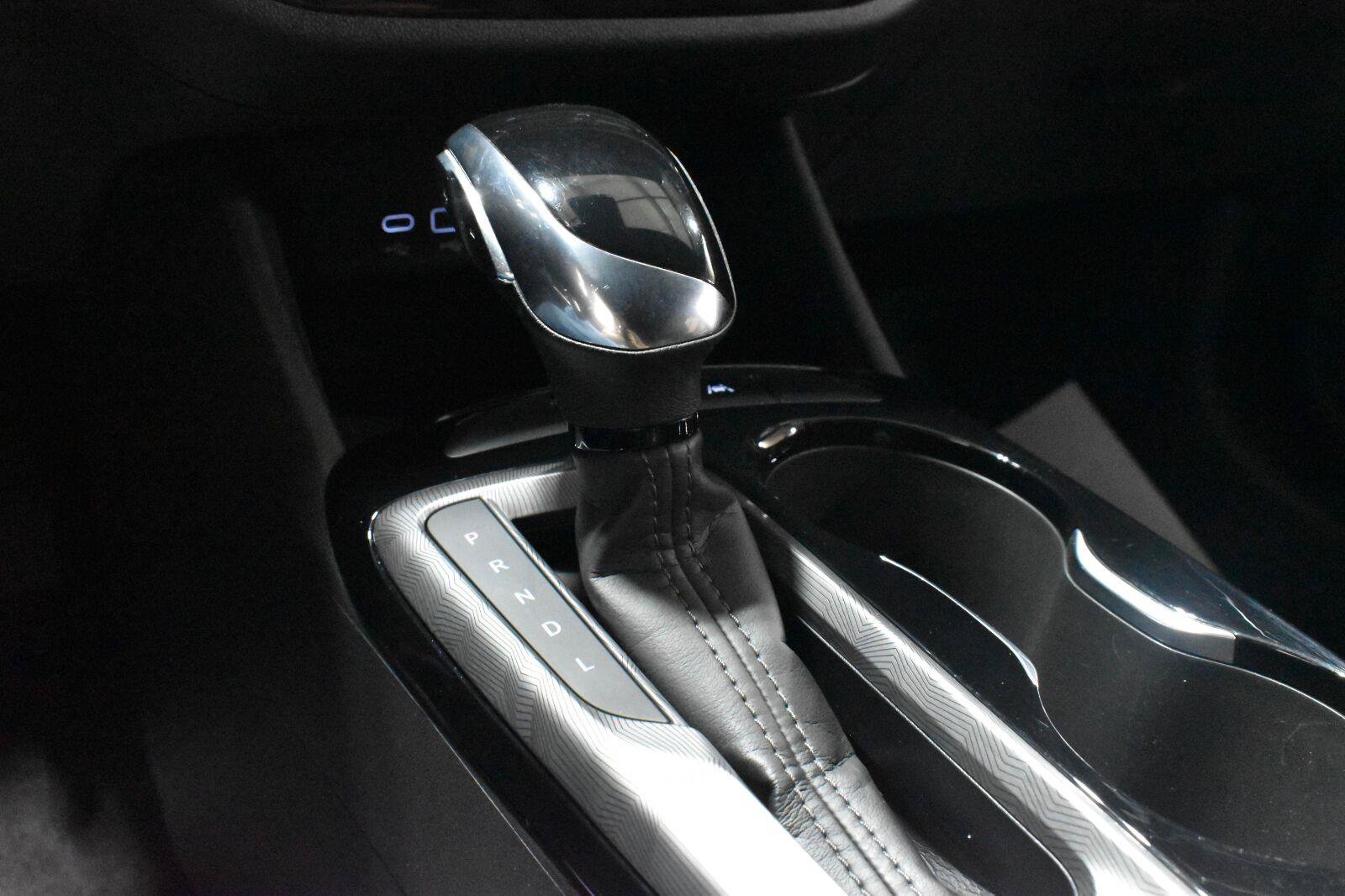 Used 2024 Buick Envista Sport Touring FWD image 18
