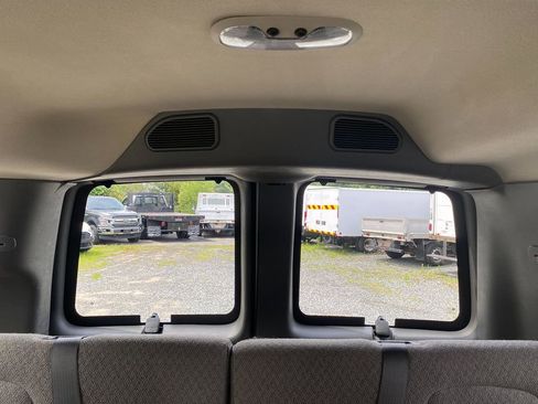 Used 2020 Chevrolet Express 2500 LS w/ Driver Convenience Package image 26