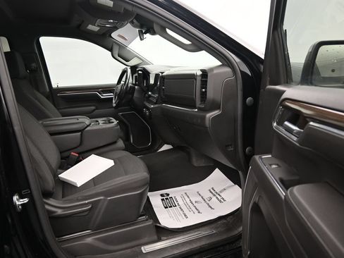 Used 2022 Chevrolet Silverado 1500 LT AWD/4WD image 13