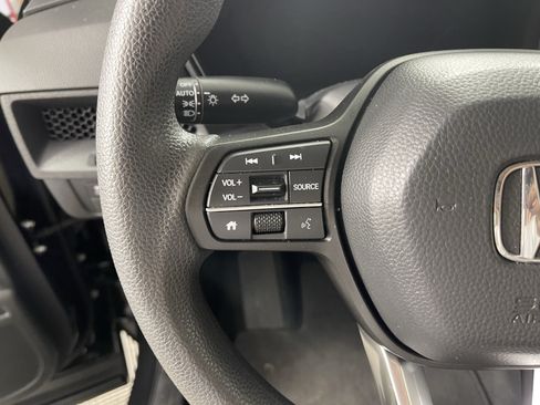 Used 2023 Honda CR-V EX image 19