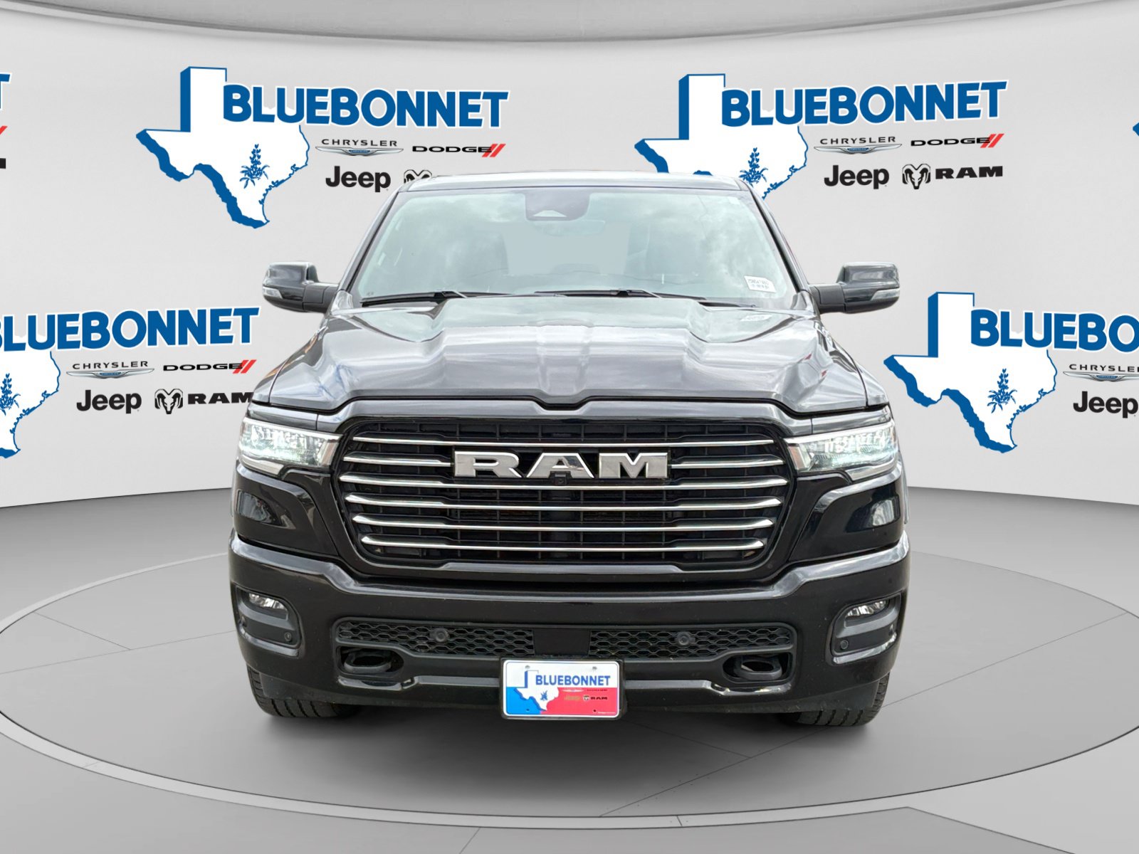 Used 2025 RAM 1500 Laramie w/ Laramie Southwest Edition AWD/4WD image 2