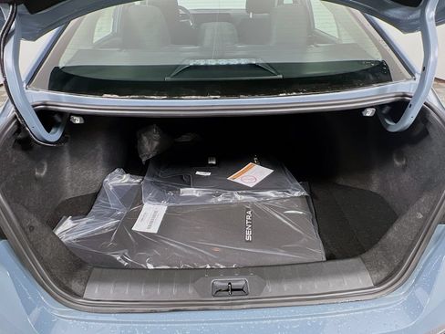 New 2026 Nissan Sentra SV w/ SV Convenience Package FWD image 23