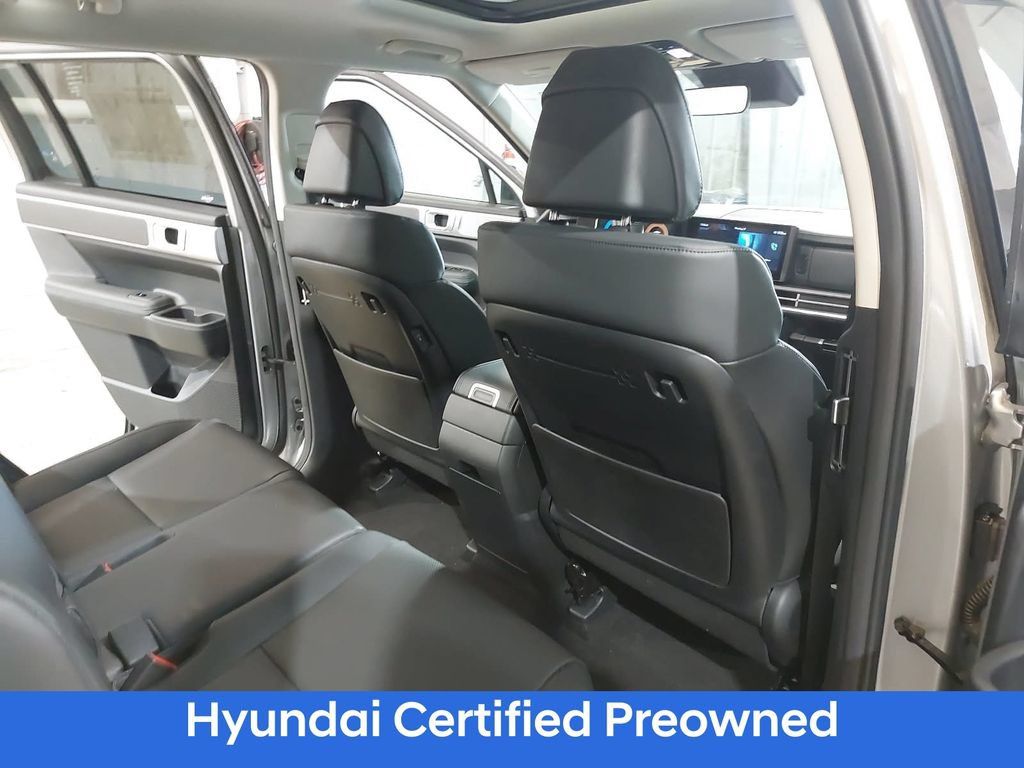 Used 2025 Hyundai Santa Fe XRT AWD/4WD image 11