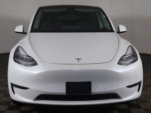Used 2022 Tesla Model Y Long Range AWD/4WD image 15