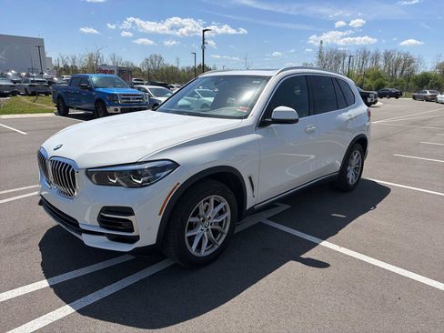 Used 2022 BMW X5 sDrive40i w/ Parking Assistance Package RWD image 1