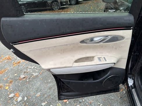 Used 2026 Genesis GV70 2.5T Advanced image 14