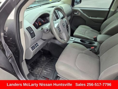 Used 2020 Nissan Frontier SV AWD/4WD image 17