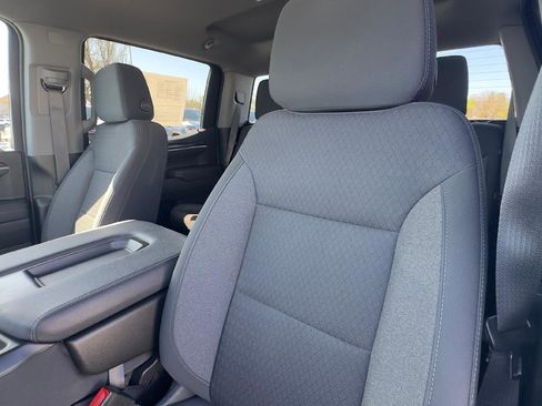 Used 2022 GMC Sierra 1500 Elevation w/ LPO, Elevation Black Package image 15