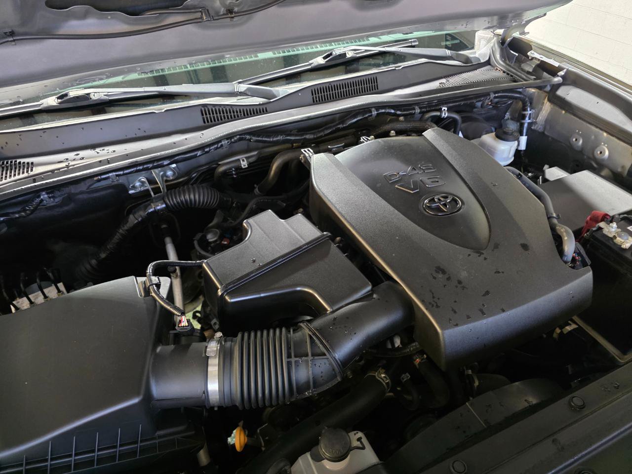 Used 2020 Toyota Tacoma TRD Sport AWD/4WD image 41
