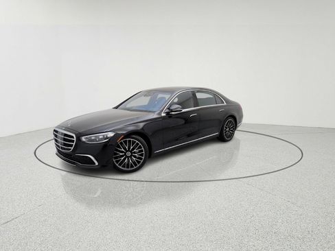 Certified 2023 Mercedes-Benz S 500 4MATIC image 1