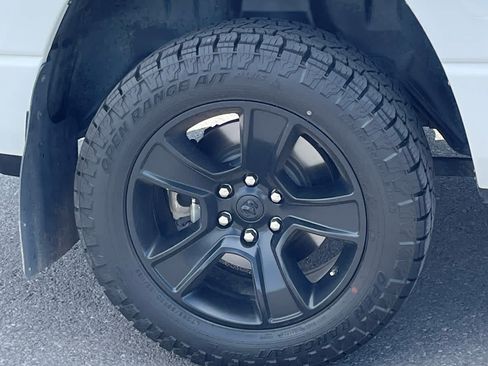 Used 2021 RAM 1500 Big Horn AWD/4WD image 14