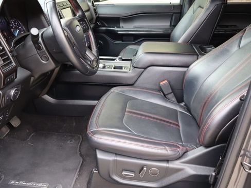 Used 2020 Ford Expedition Limited w/ Equipment Group 303A image 18