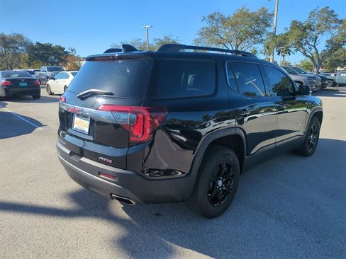 Used 2022 GMC Acadia AT4 w/ Technology Package image 6