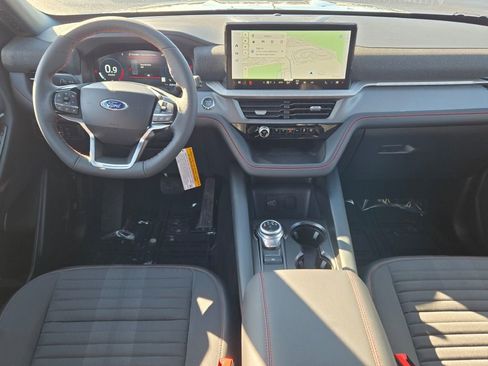 New 2026 Ford Explorer ST-Line image 18