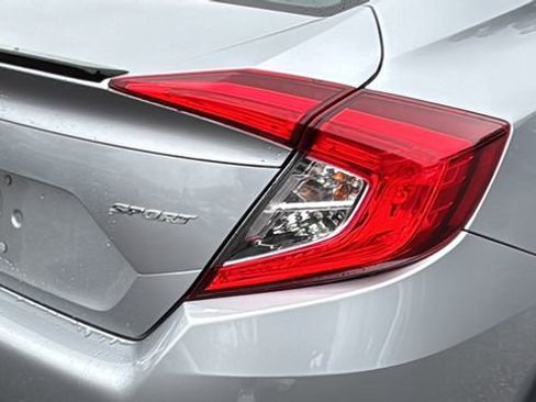 Used 2021 Honda Civic Sport image 32