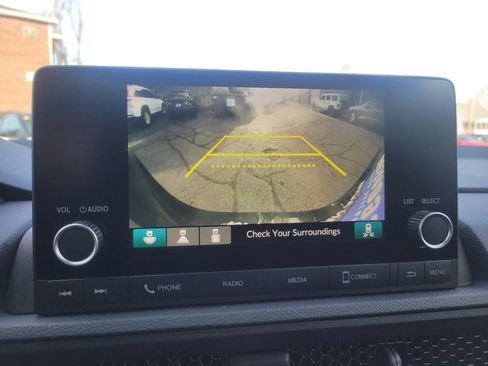 Used 2024 Honda CR-V EX image 19