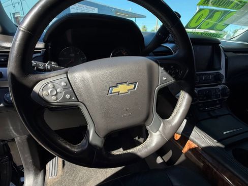 Used 2018 Chevrolet Suburban Premier image 26