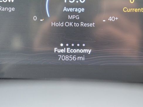 Used 2023 Jeep Grand Cherokee Limited image 15