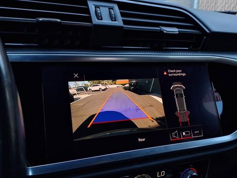 Used 2021 Audi Q3 2.0T Premium Plus w/ Premium Plus Package image 8