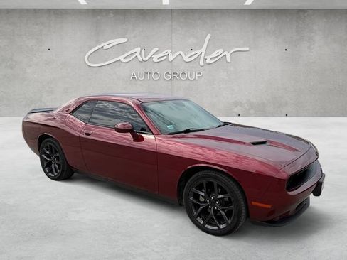Used 2022 Dodge Challenger SXT w/ Blacktop Package RWD image 2