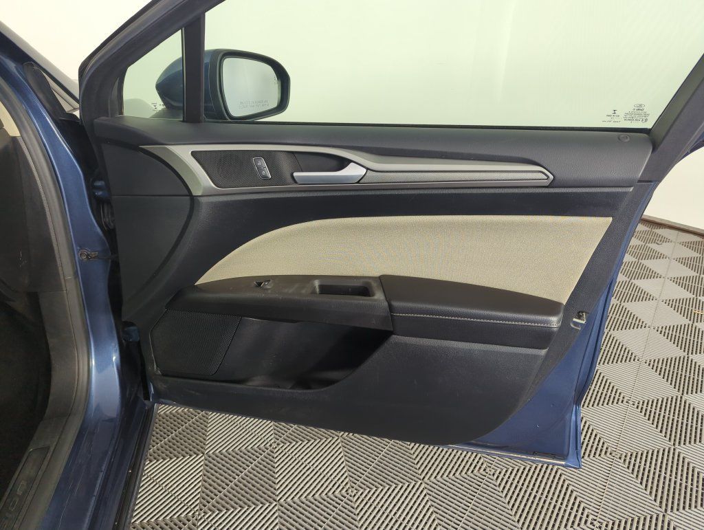 Used 2019 Ford Fusion S FWD image 30