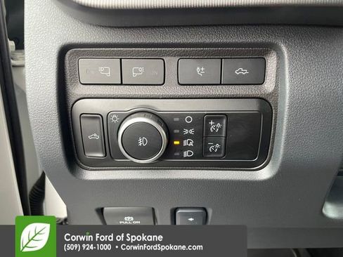 Certified 2024 Ford F450 Platinum w/ Camper Package image 32