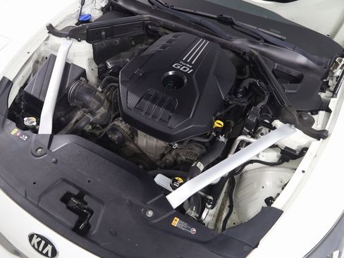 Used 2018 Kia Stinger Premium image 20