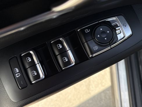 Used 2024 Kia Telluride SX Prestige X-Line image 17