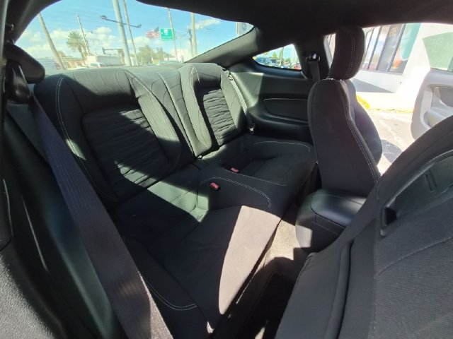 Used 2017 Ford Mustang GT w/ Black Accent Package RWD image 23