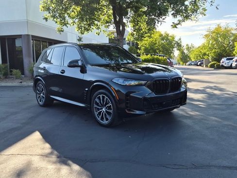 Used 2024 BMW X5 M60i w/ Climate Comfort Package AWD/4WD image 4