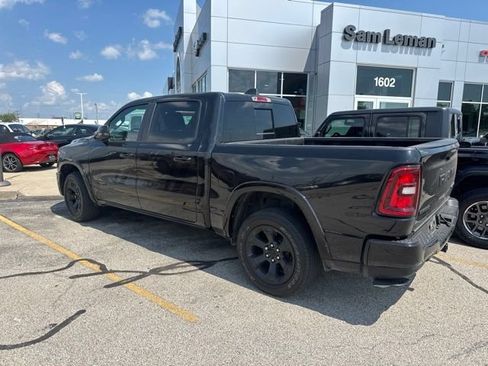 Used 2025 RAM 1500 Big Horn AWD/4WD image 6