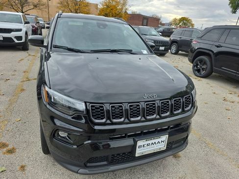 New 2026 Jeep Compass Limited image 2